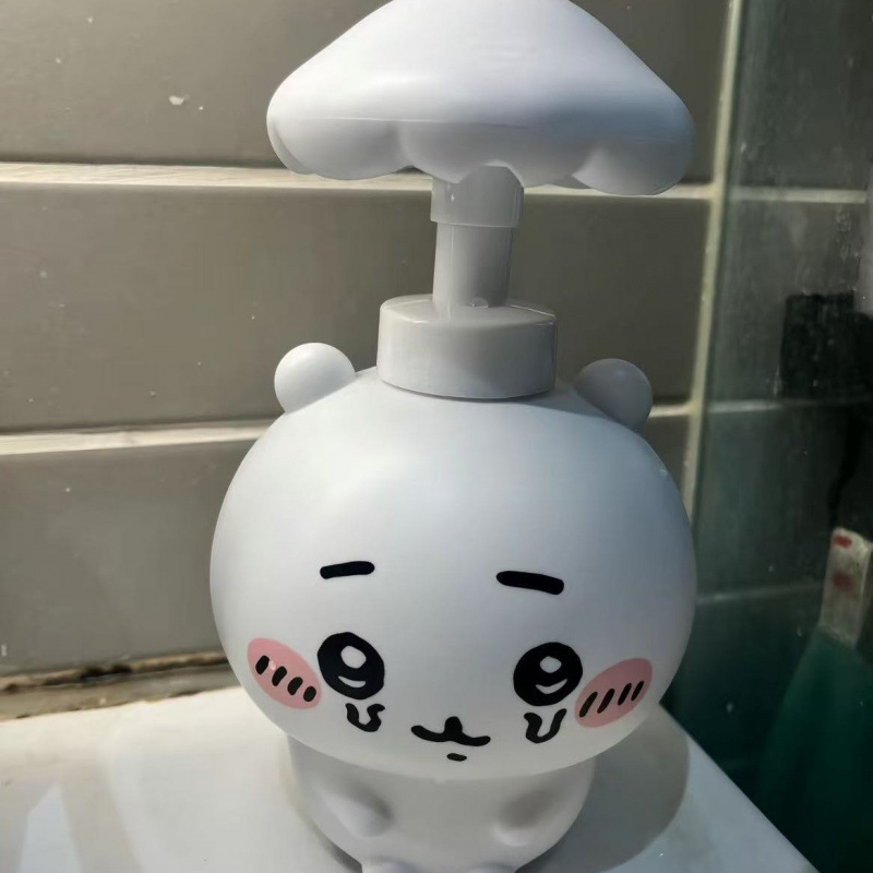 Bottiglia Chiikawa Kawaii a Fo - Skincare Viral recensione e prezzo